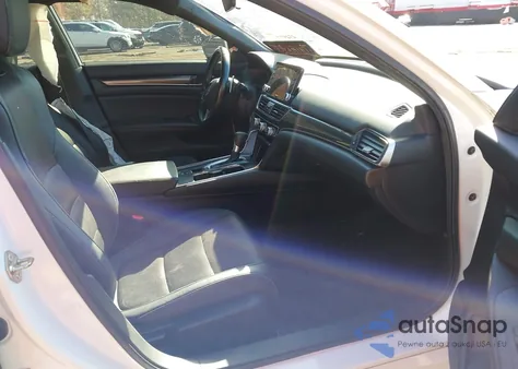 2020 Honda Accord Sport z USA, uszkodzony, nr VIN 1HGCV1F35LA018578